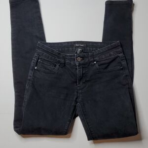 White House/Black Market Black Distressed Jeans 00
